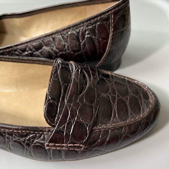 8W Talbots dark chocolate leather croc texture Penny loafers flats shoes - Picture 8 of 11